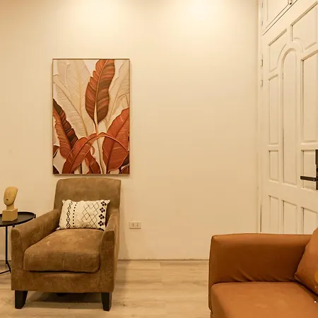 Homestay Chat-Self Check,Kitchen,Free Laundry-2
